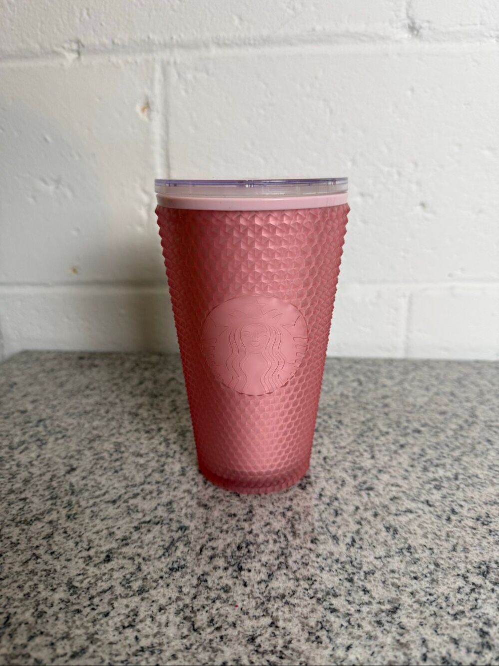 Starbucks Pink Iridescent Diamond Grid Cold Cup Tumbler 24 Oz Venti No Straw